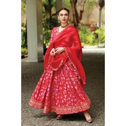Aditi haidri red color wedding wear gown